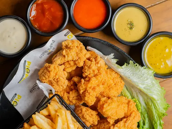 Boneless medianos de pollo