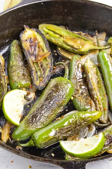 Orden de chiles toreados
